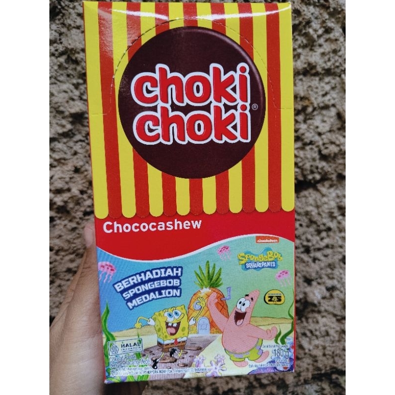 

Choki Choki Coklat Cashew 1 Pack isi 20 Pcs