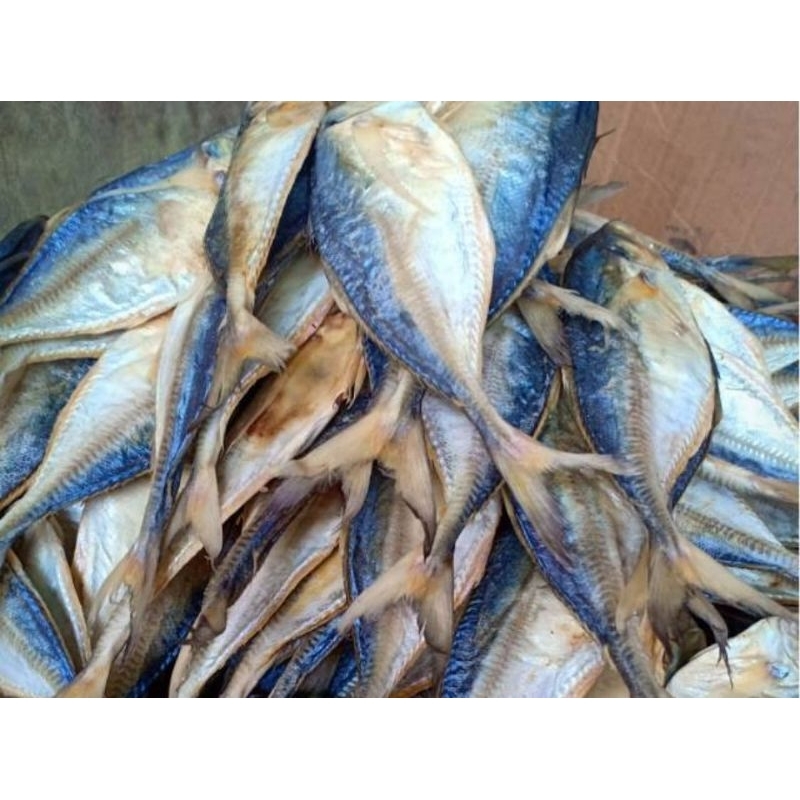 

Ikan asin selar