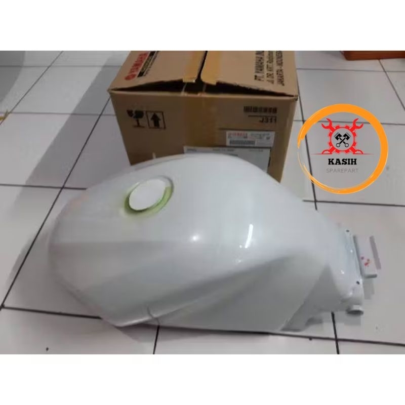 Tangki Bensin Vixion Old Vixion Lama Vixion 3C1 Warna Putih Polos Original Yamaha Genuine Part