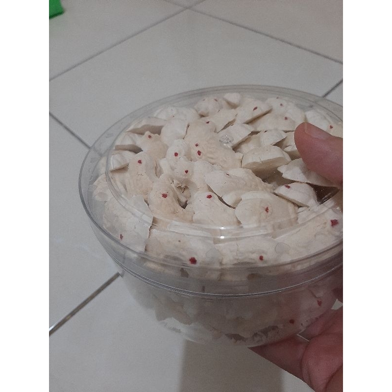 

KUE BANGKIT SAGU/ KUE KERING HOMEMADE