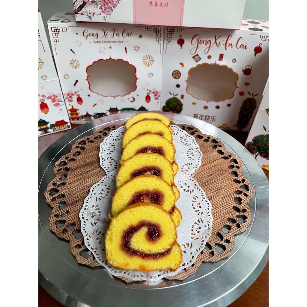 

Bolu Gulung stroberi Strawberry Rollcake selai strawberry homemade