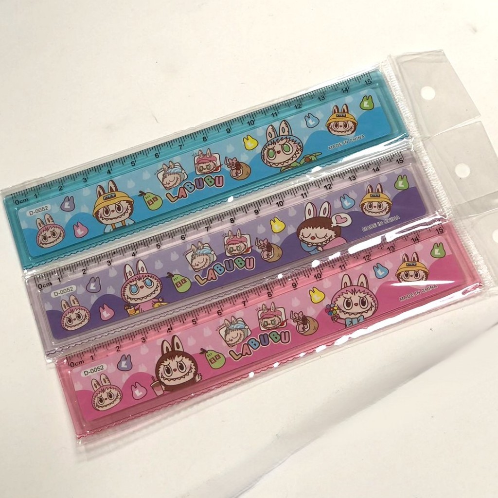 

1 Pcs Penggaris Transparan Karakter 15 Cm Sanrio Labubu Capybara Lucu