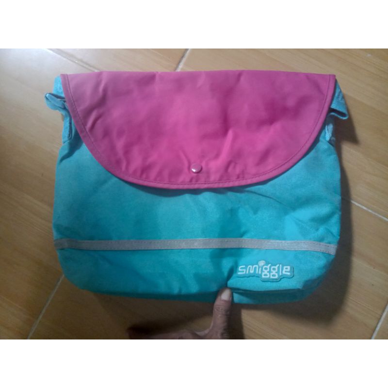 Tas Smiggle Preloved