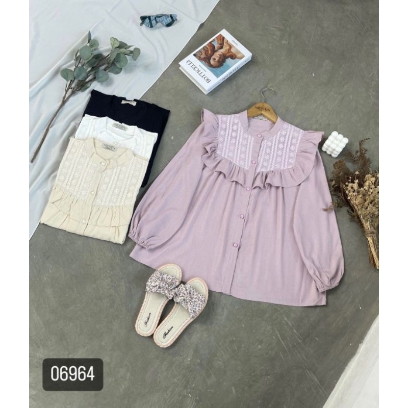 Blus Lengan Panjang Ungu dan Renda Wanita Pink