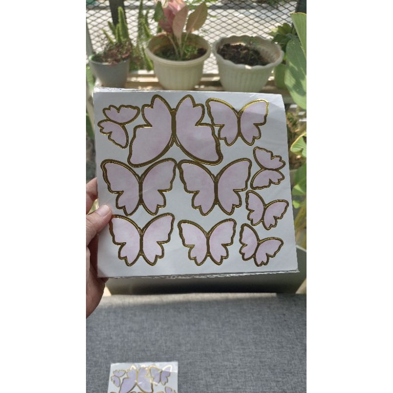 

Stiker kupu kupu