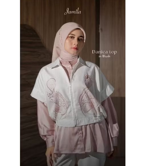 DANICA TOP JAMILA