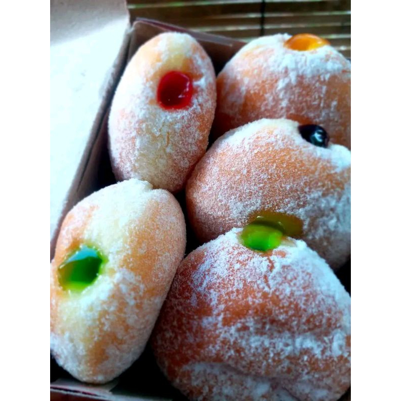 

Donat Bomboloni isi 12pcs Made Home Fresh PO H-1, Ready Stock Delivery Jogja