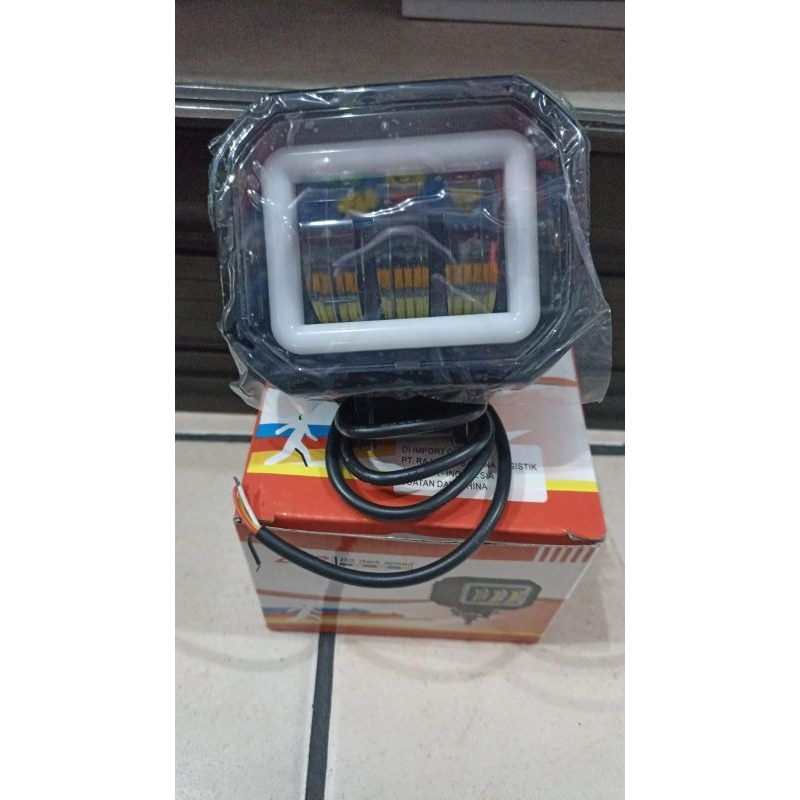 LAMPU TEMBAK EPIC KOTAK lampu tambahan motor lampu penerangan motor EPIC KOTAK JUMBO 3 LED MURAH