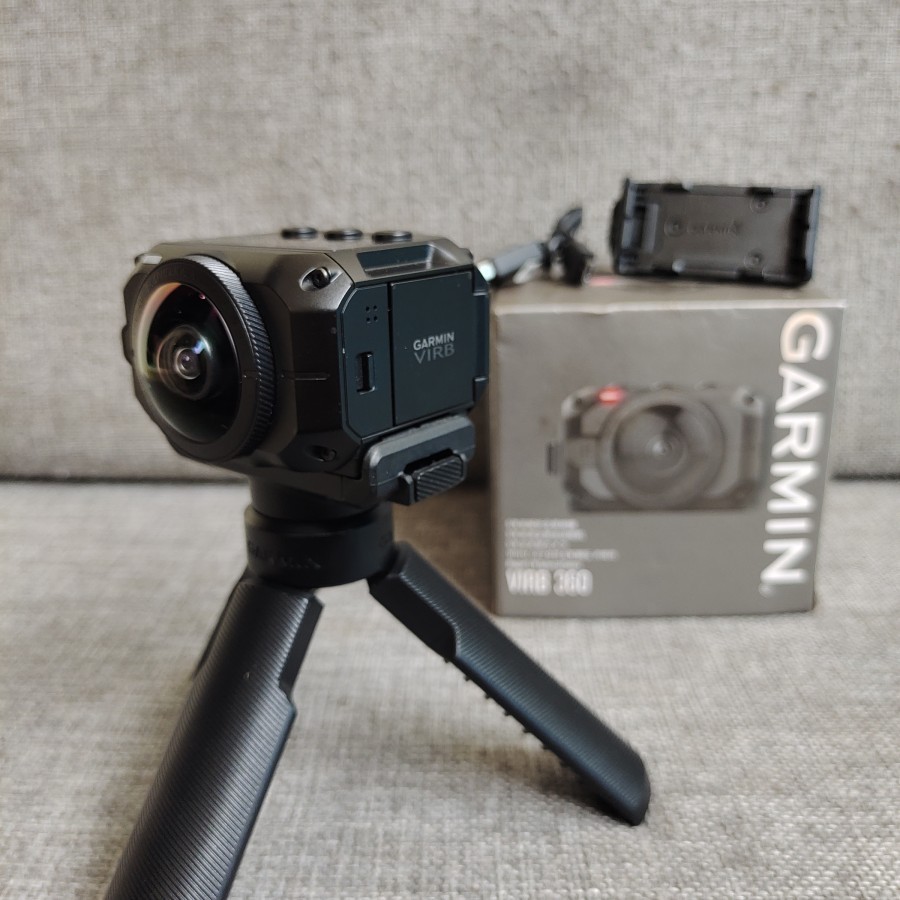 Garmin Virb 360 Action Cam 5.7K Spherical Video Wifi Nfc GPS 4K