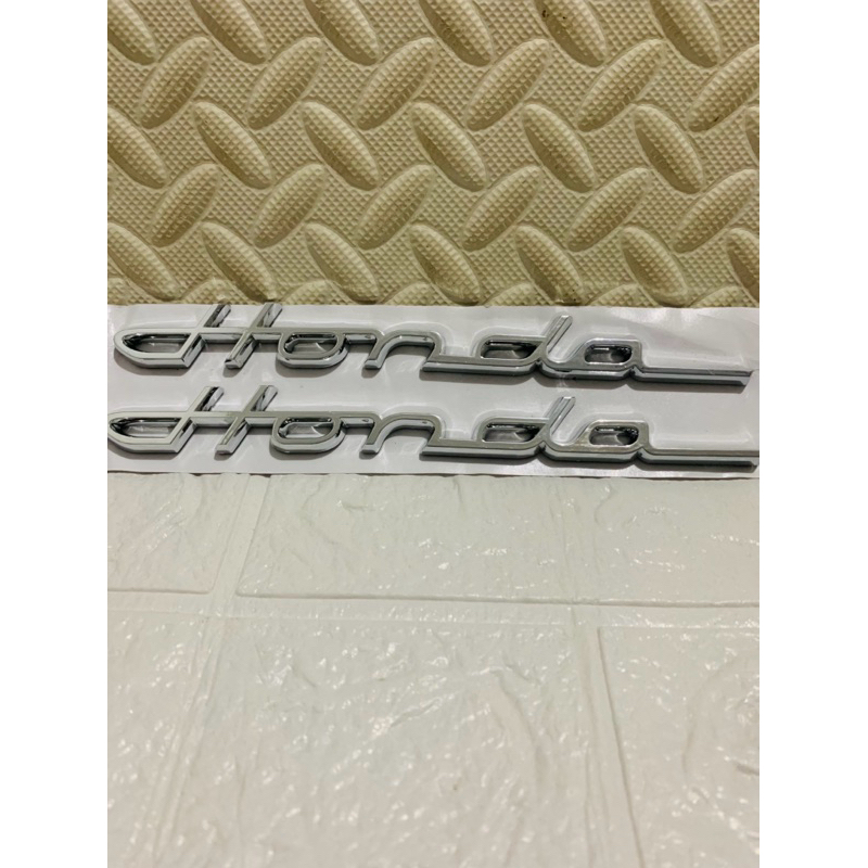 Emblem HONDA 3D Logo Timbul Stiker Motor Tulisan Latin Sambung Silver Chrome Vario Beat ADV PCX