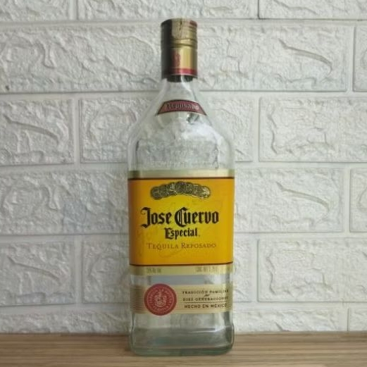 Botol Kosong Jose Cuervo Especial Reposado 1750ml