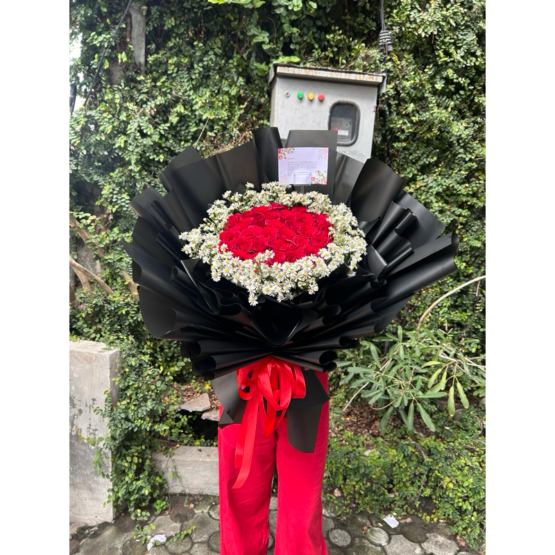 RNA FLORIST buket bunga bulat/buket bunga wisuda/buket bunga surabaya