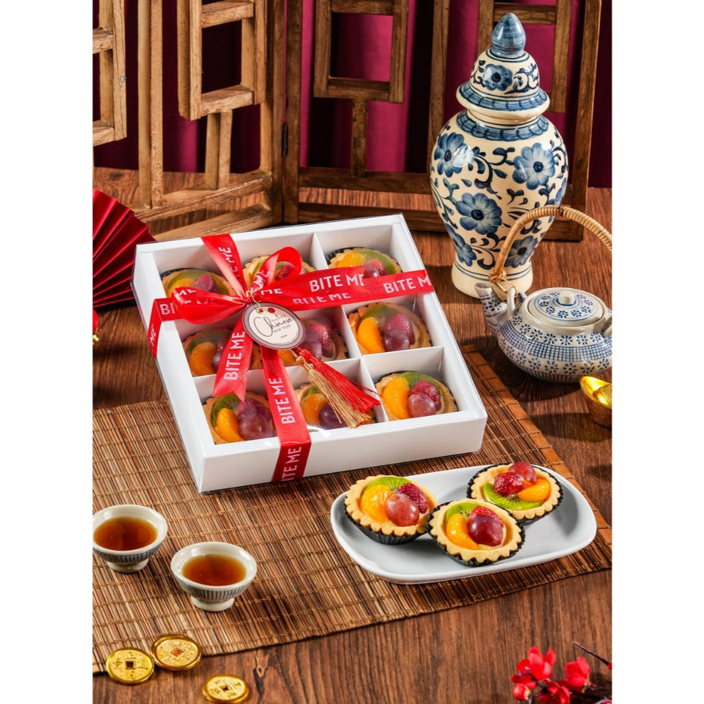 

Healthy Hampers (Fruit Pie Isi 9 pcs) Chinese New Year / Imlek Hampers 2025