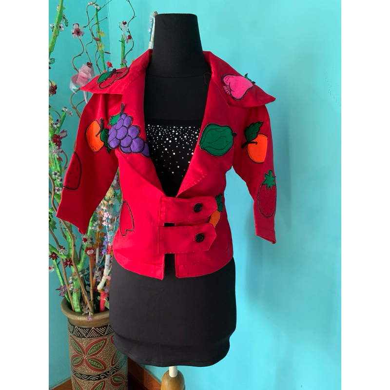 PRELOVED BAJU NYANYI/BLAZER NYANYI/BLAZER MERAH