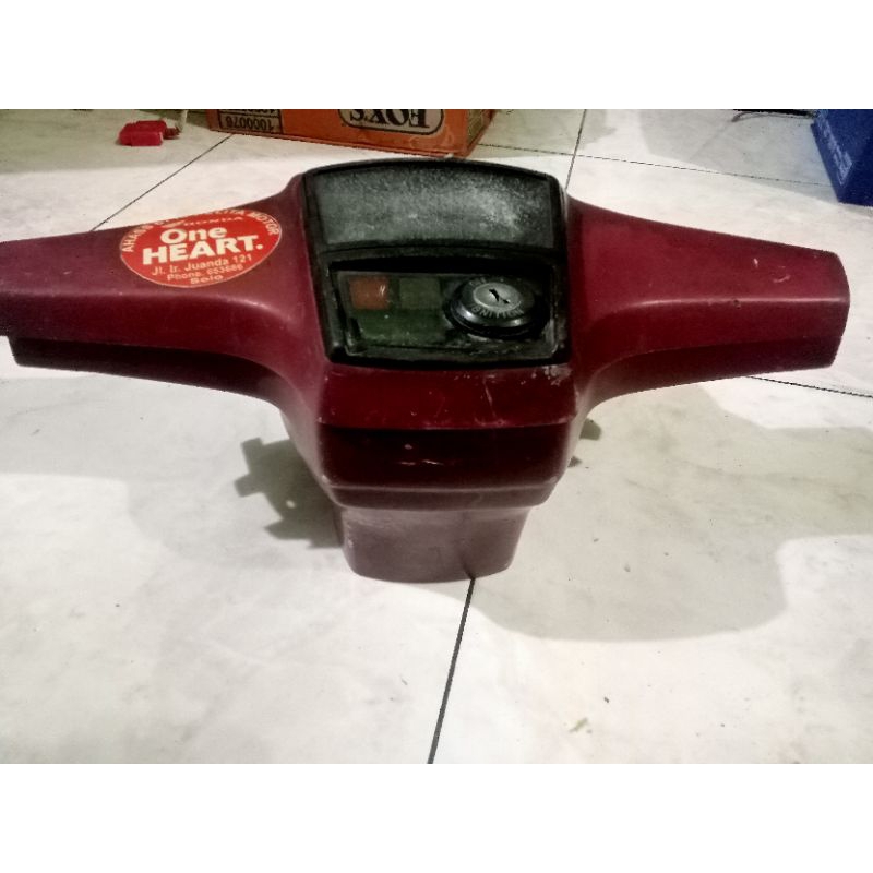 Batok Lampu Honda C800 C700