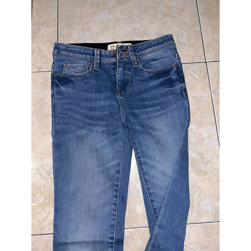 (PRELOVED) C2 Teigra Push Up Skinny Jeans Wanita