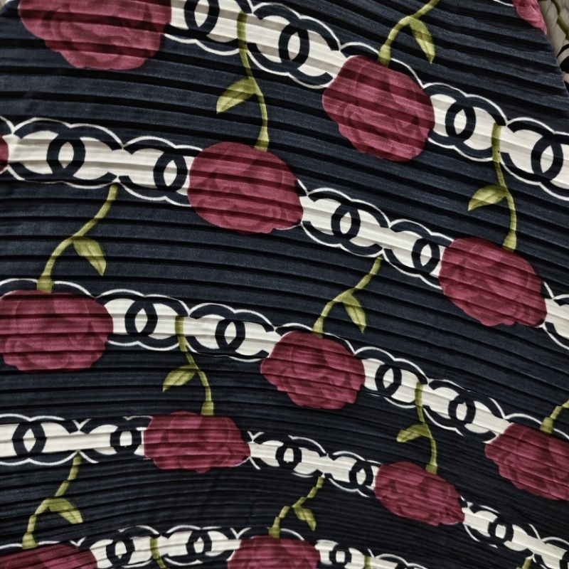 Bahan Kain Plisket Saten Motif Premium/Kain Plisket Satin Motif/Plisket Saten Motif bagus Ecera/Baha