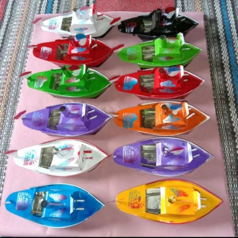 Kapal mainan anak anak mainan kapal jadul mainan perahu tadisional mainan kapal beridukasi