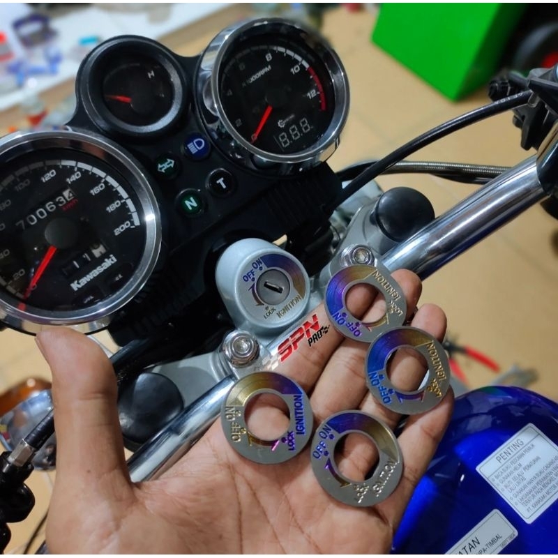 COVER KONTAK NINJA R RR SS EMBLEM TITANIUM NINJA R RR SS