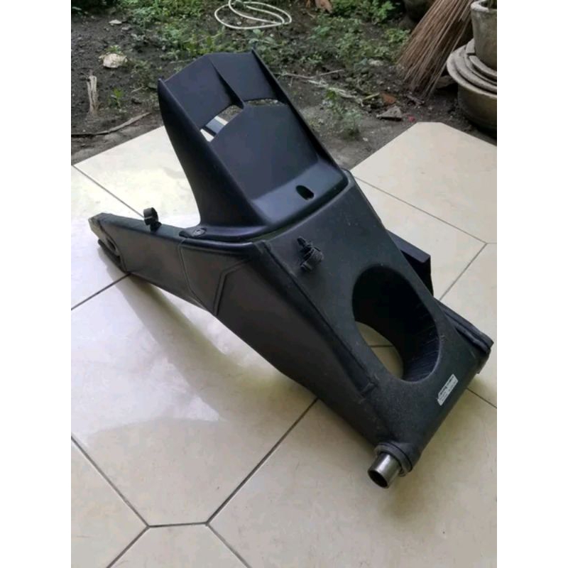 Swing Arm Yamaha YZF R6
