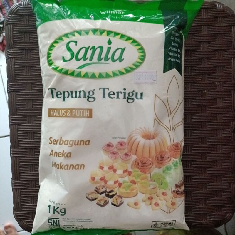 

tepung terigu SANIA kemasan 1 kg