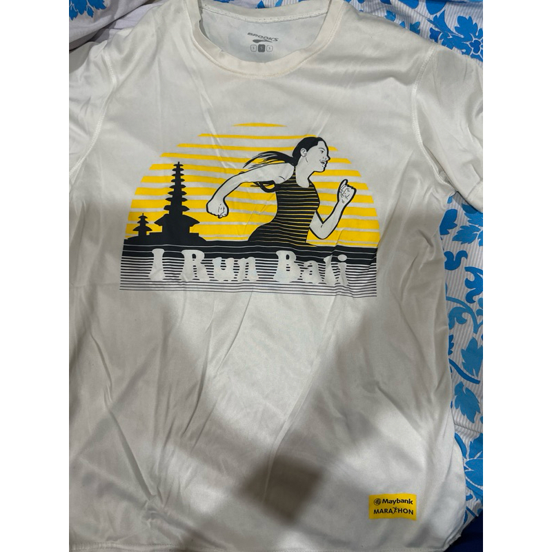 jersey Brooks Maybank Bali Marathon 2019 size S preloved