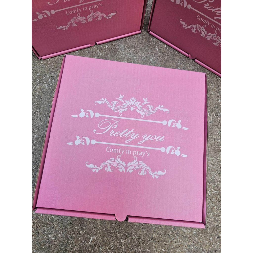 

BOX untuk Mukena Ukuran 25 × 25 ×10 cm