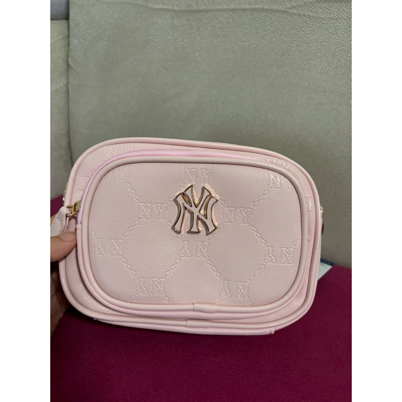 MLB Pink