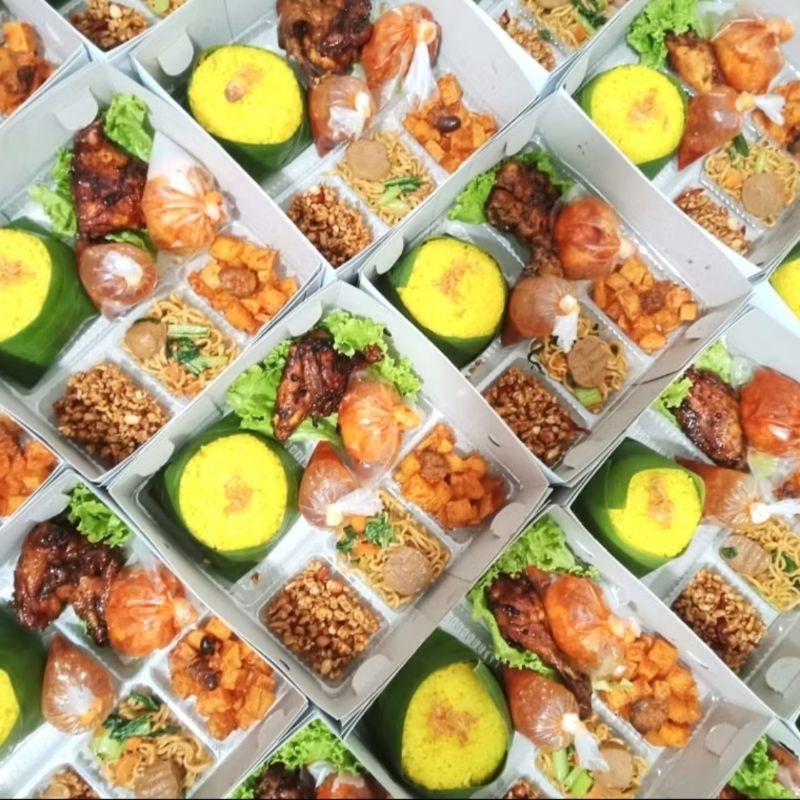 

Nasi Box / Nasi Kotak / Nasi kuning / Nasi kuning box enak / Nasi Kuning Paket lengkap