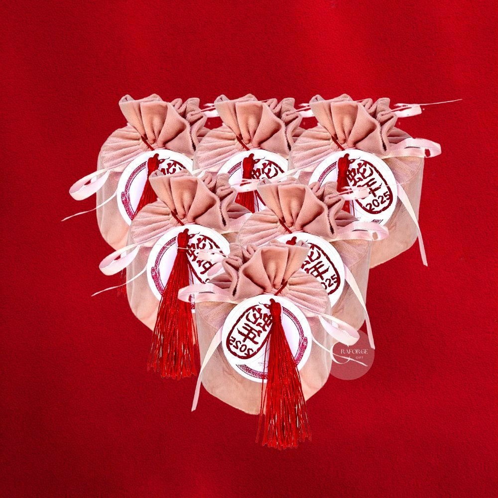 

CRAFORGE - Hampers / Souvenir / Hadiah / Kado Imlek / Sincia - Pink Velvet Pouch