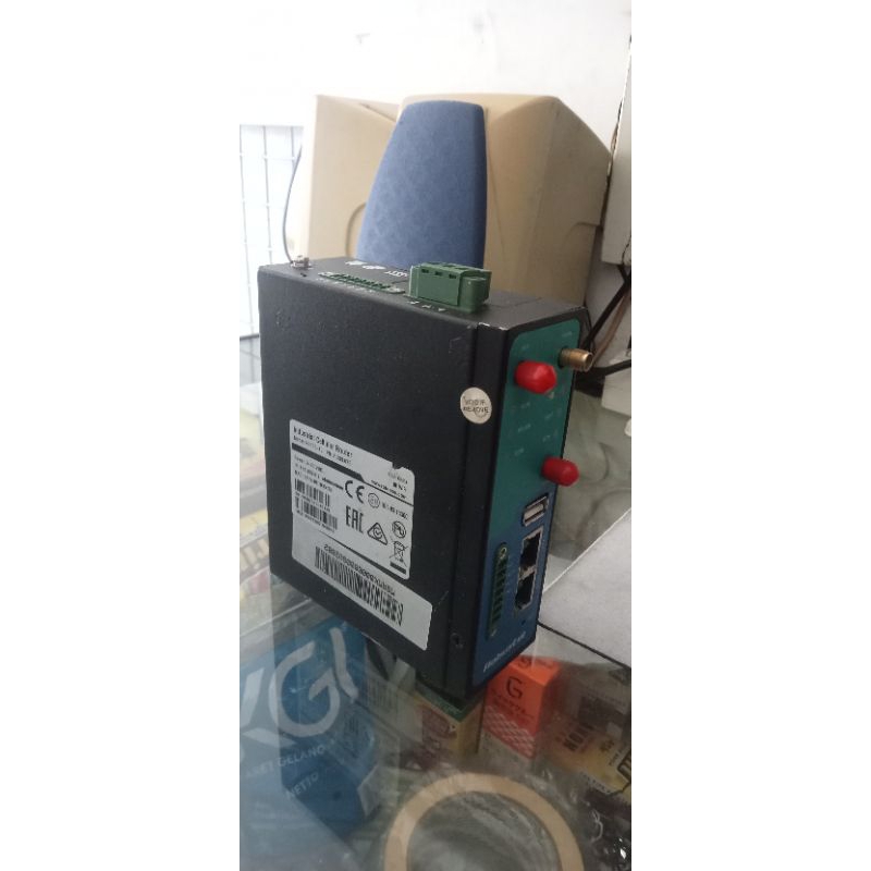 modem robustel industrial celuller router R3000