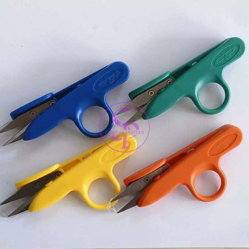 

GUNTING BENANG JARI PLASTIK