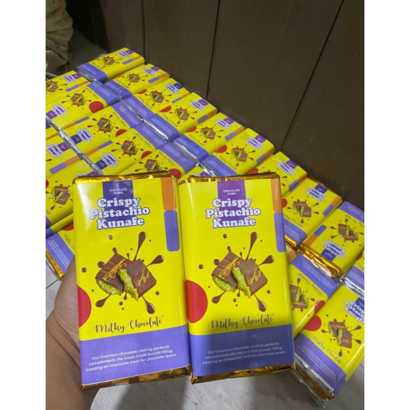 

Coklat Dubai CRISPY PISTACHIO KUNAFE