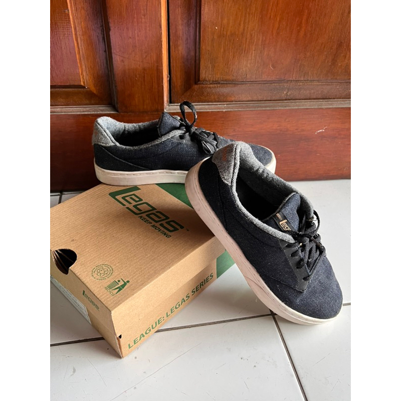 league raleigh denim la u