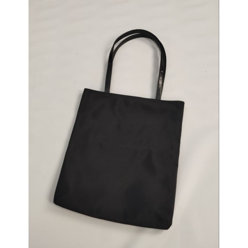 tote bag keren by Anne Klein