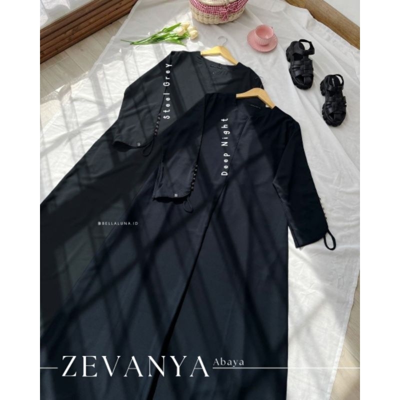 Zevanya Abaya Bellaluna / abaya ilyana silk