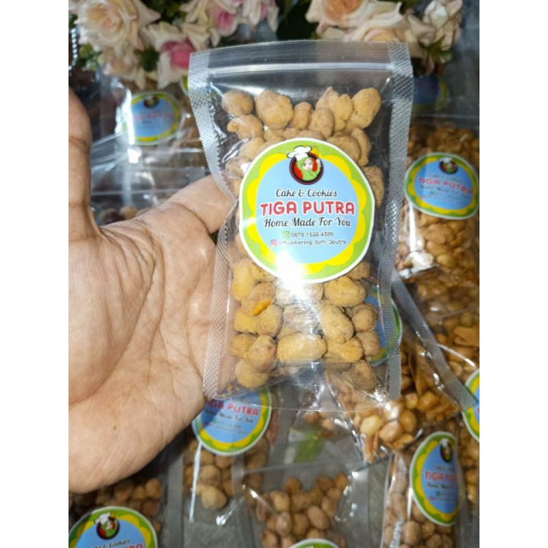 

kacang telur