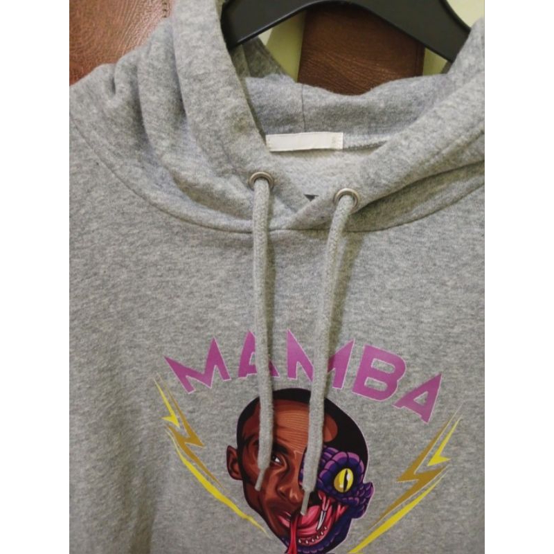 Black Mamba Kobe Bryant GU Global Uniqlo hoodie