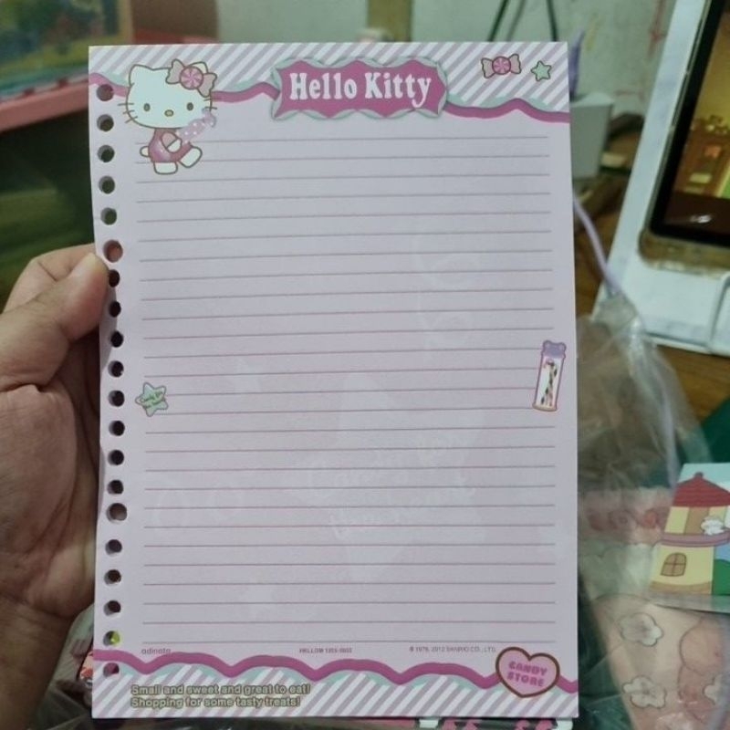 

Kertas Binder Karakter