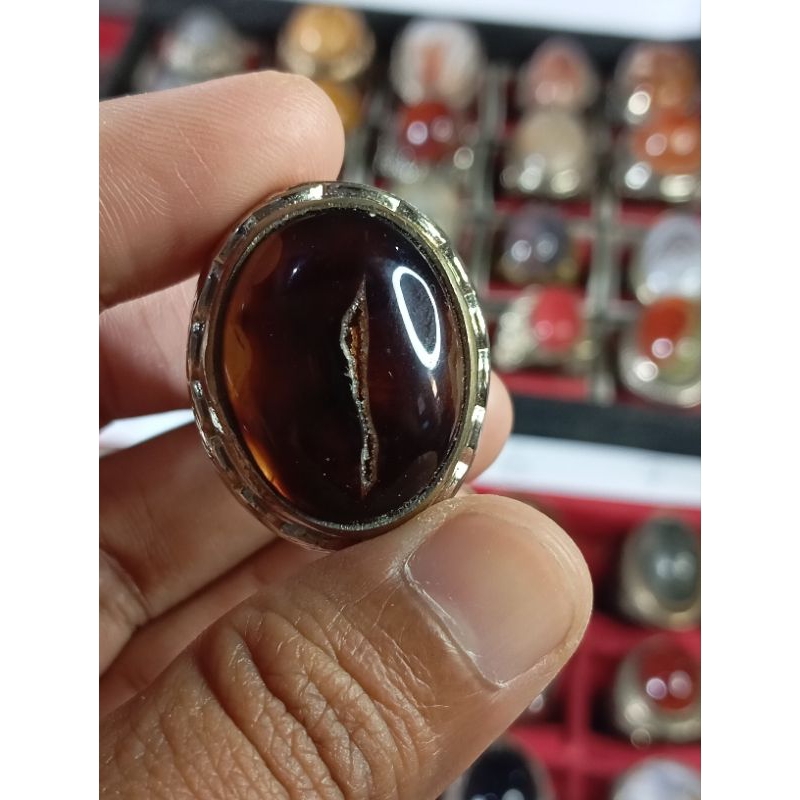 Batu yaman wulung combong