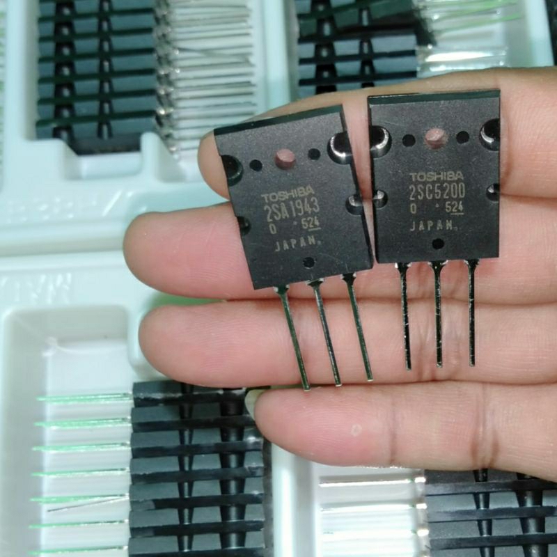 transistor toshiba 1943 5200 original lot 524 kaki tumpul