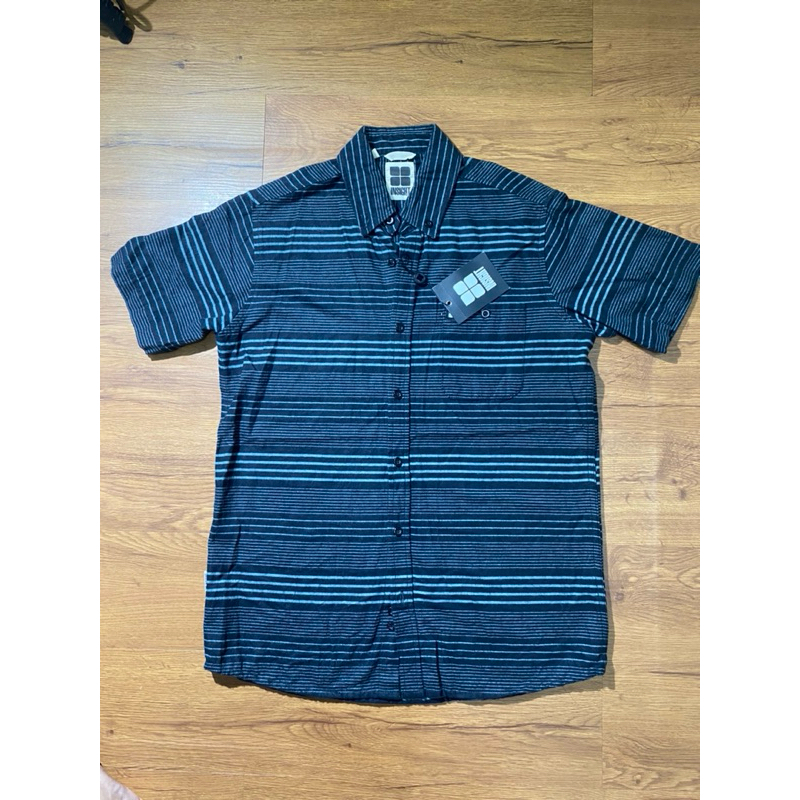 Kemeja insight original size S dm XL 100%