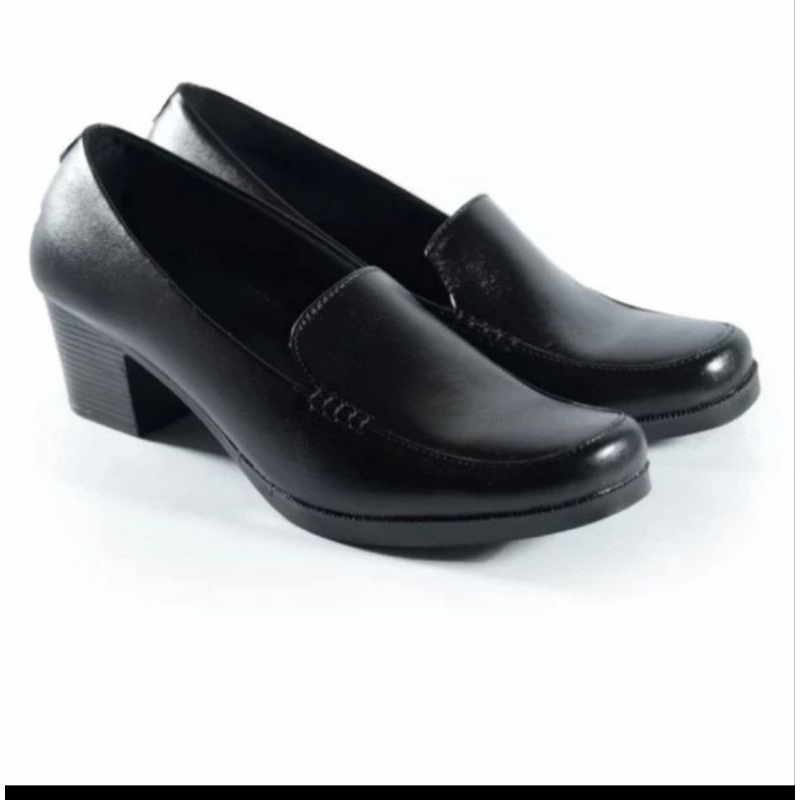 Sepatu Pantofel Wanita Starlady Original
Khalisa - Hitam