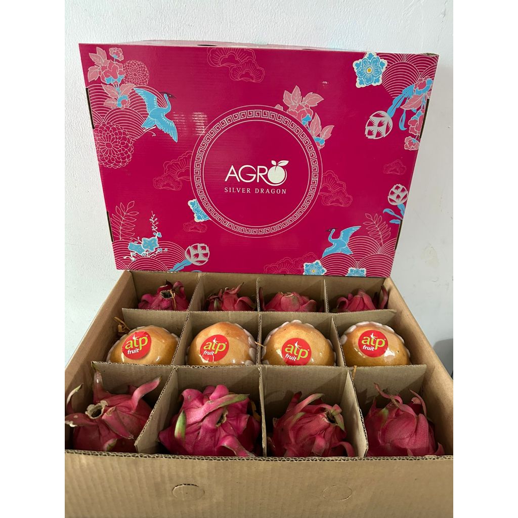 

HAMPERS IMLEK. CNY GIFT. HAMPERS BUAH PREMIU. BUAH NAGA DAN PIR KOREA.