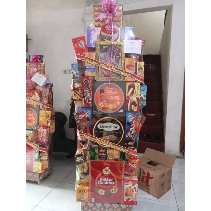 

Hampers Imlek - Parsel Snack Jumbo Natal - Parcel Snack Lebaran Jumbo