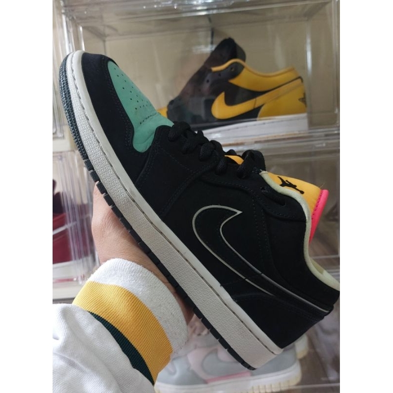 Air Jordan 1 Low Aurora Black Green