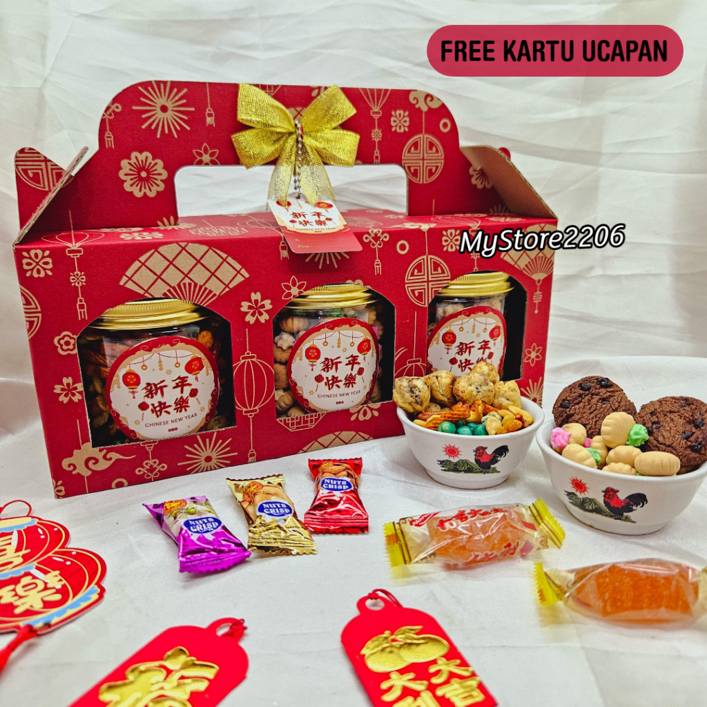 

(3 JAR) Hampers Parcel Chinese New Year Tahun Baru Imlek 2025 Permen, Jelly, Cokelat, Cookies Kue Kering Choco Chips, Gem Rose, Soes Chocolate isi 3 Jar 600ml / Hampers Chinese New Year