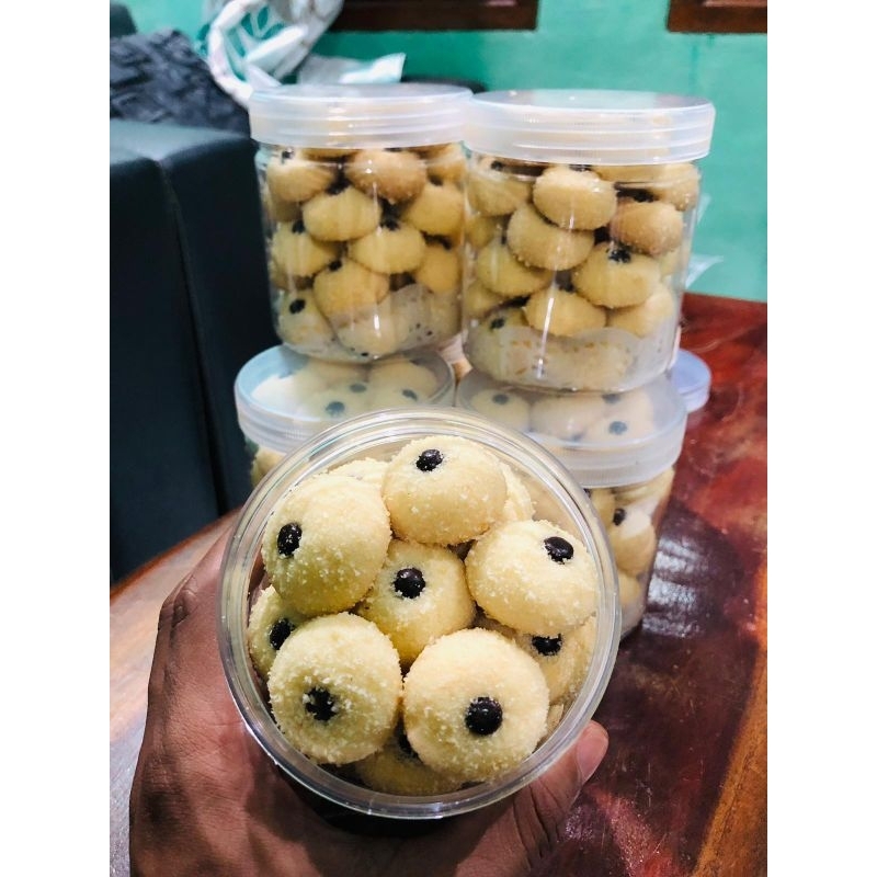 

JANIT IMUT|MONDE SUSU