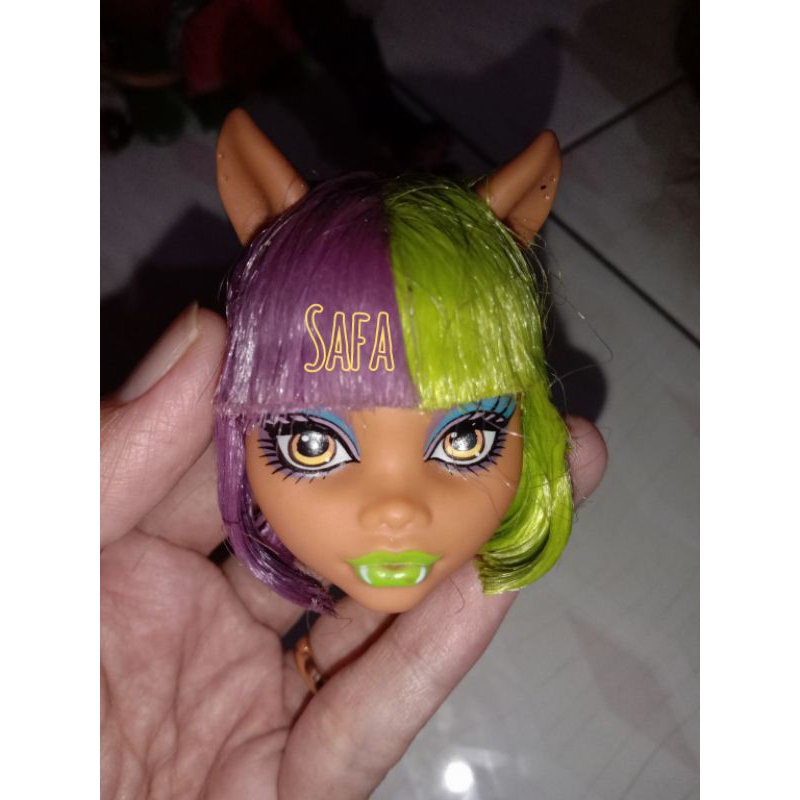 Kepala Head Clawdeen Monster High Boneka Barbie Mattel Preloved