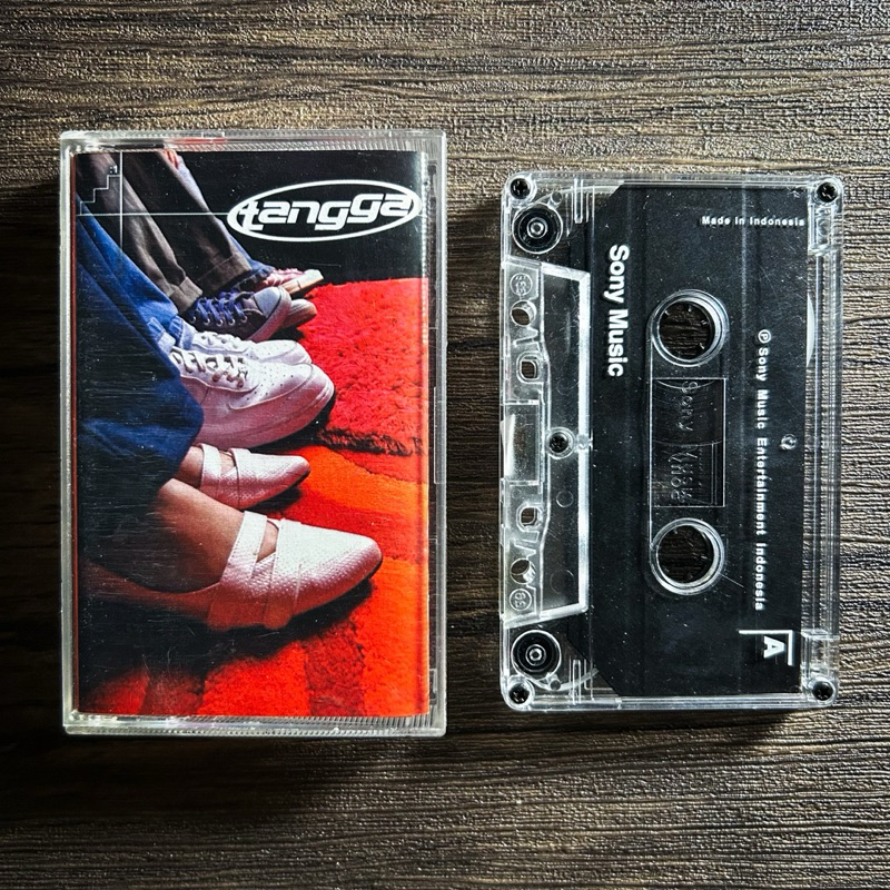 Kaset Tangga - Tangga